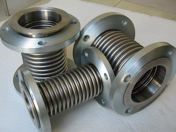 长春波纹管补偿器