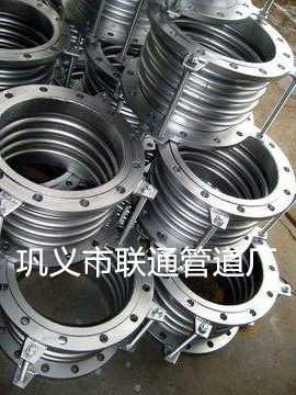 蒸汽波纹补偿器起什么作用
