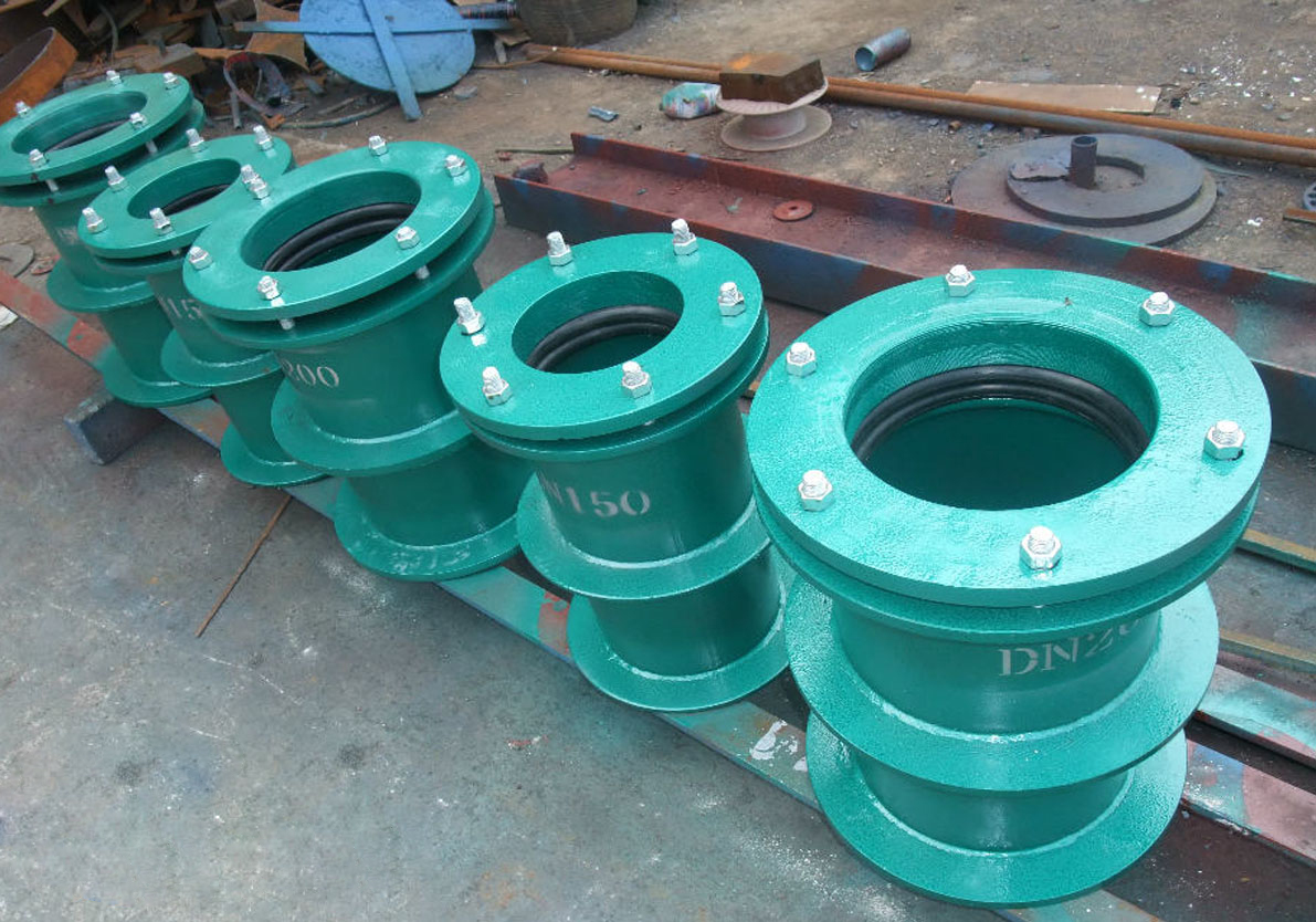 柔性防水套管的密封管件