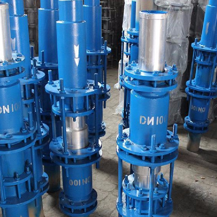 直埋型套筒补偿器安装方法